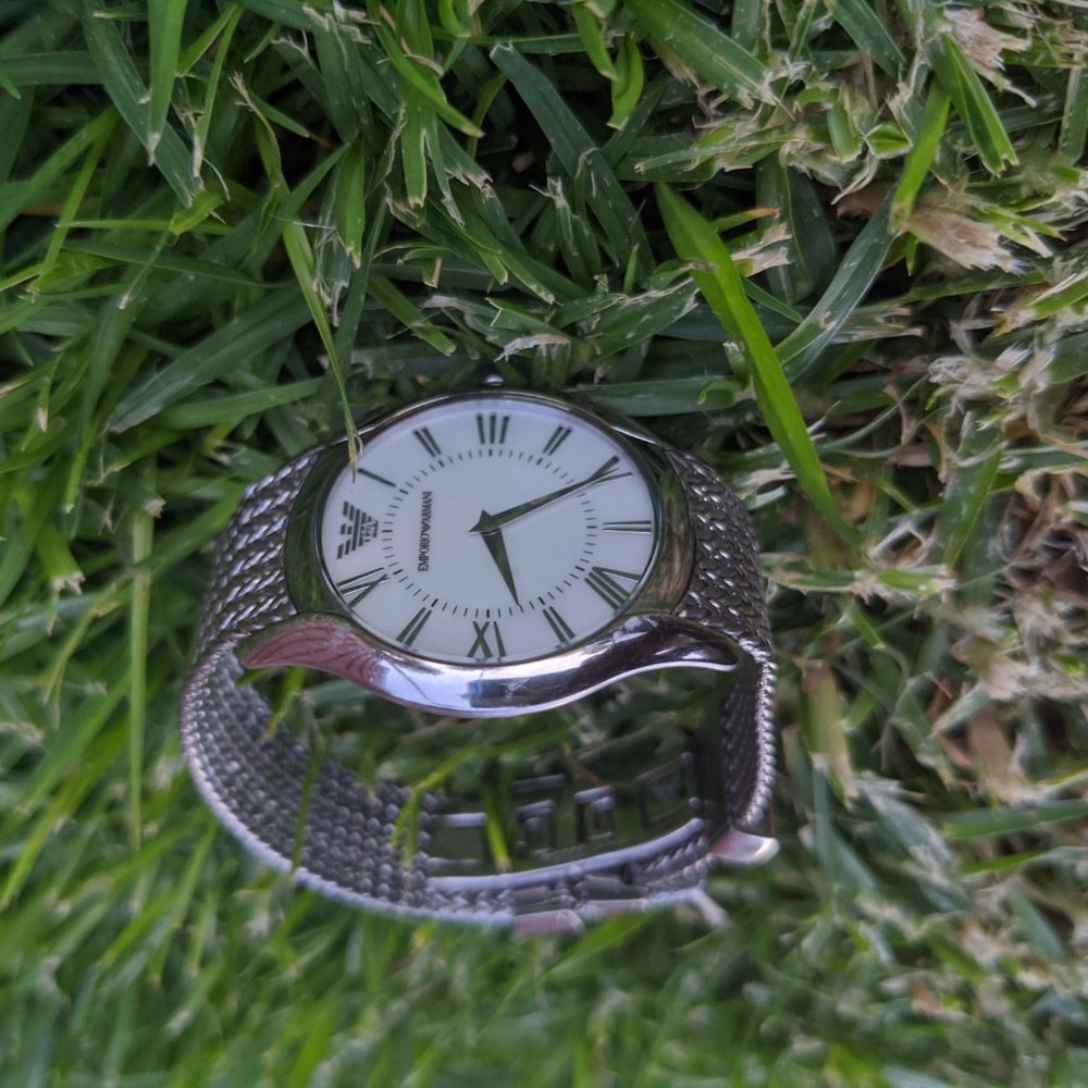 Emporio Armani Pearl Dial Silver Mesh Watch - Picture 5 of 5